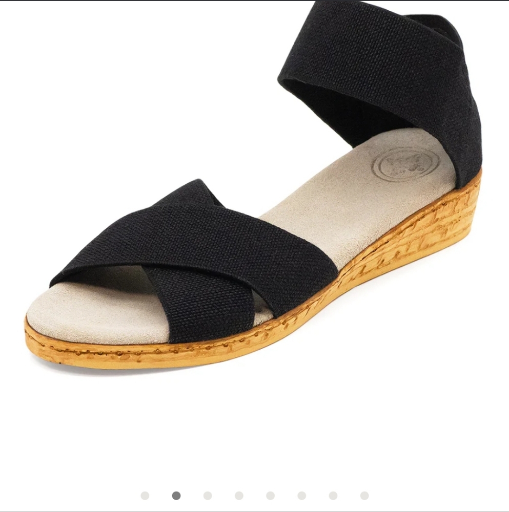 Elegant Black Espadrille Sandals